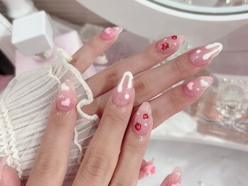 ミス シャーリー(Miss Shirley)/【いちごみるくネイル】