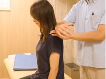 平沼橋駅前ちむぐくる整骨院/辛い肩関節の痛みに【肩痛施術】