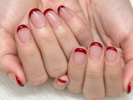 ちゅるん赤フレンチネイル