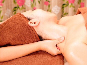 ハワイアンフォレストSpa 草加店/首こりリンパアプローチ