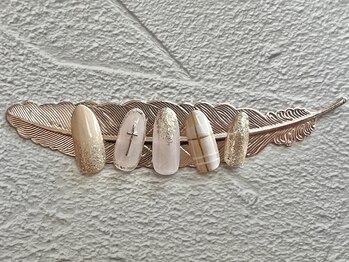 ラウレアルア(Laure’a lua)/