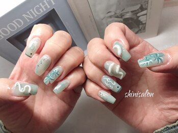シンイサロン(shini salon)/