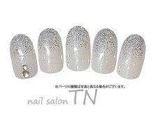 ティーエヌ TSUTAYA AVIX福知山店/涼しげ♪ホワイトネイル