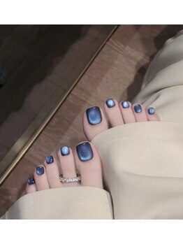 アイモモダ ネイルサロン(愛momoda)の写真/周りと差がつく季節ごとのデザインで足元からお洒落に☆オフィス向けのシンプル系から個性派まで種類多数♪