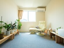 ノテ(note)の雰囲気（たくさんの観葉植物がお出迎え♪）