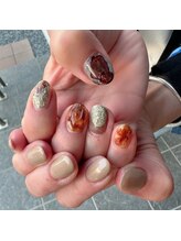 サロンド ボヌール(salon de bonheur)/