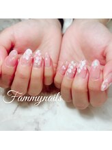 ファミーネイルズ(Fammy nails)/つけ放題