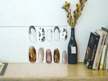 ルビークラウン(Ruby Crown)/11月定額　6300円（税込6930円）