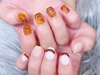 ベティネイル アイラッシュ(Betty Nail)/べっ甲 アシンメトリーネイル