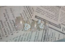 モノトーン(MONOTONE)/