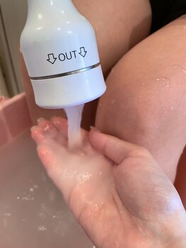 ヨサパーク マナ(YOSA PARK Mana)の写真/キャビテーション効果のある極上の水素足湯で最強のデトックス！足元の軽さ・スッキリ美脚に感動♪