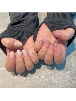 リッシュ(RICHE)/ホワイト×フラッシュネイル