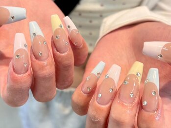 シェリーラメール 渋谷(cherielamer)/カラフルフレンチネイル