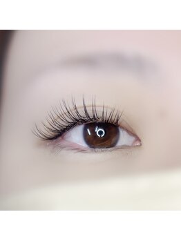 ピュールホワイト(Pur white)/パリジェンヌ×LEDマツエク