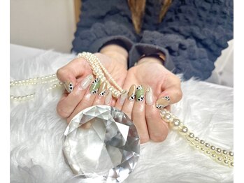 サロンズドゥー(Salon’s Doo)/牛柄ネイル