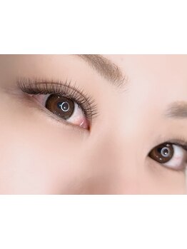 ボリュームのある目元にしたい