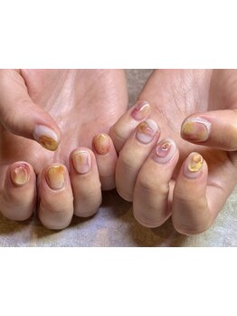 ショートネイルデザインが豊富