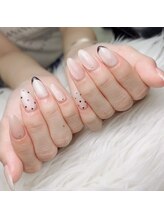 アートネイル ギャラリー(Art nail Gallery)/ブラウンフレンチとドットネイル