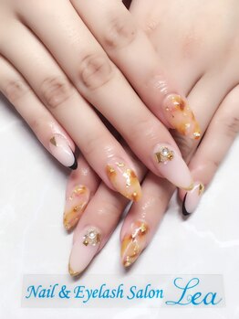 ネイルアンドアイラッシュサロン レア 千葉店(Lea)/