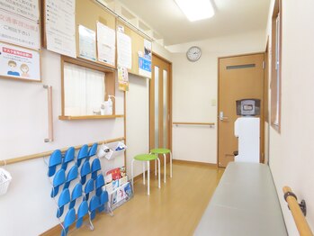 はやかわ鍼灸整骨院/院内　待合ルーム