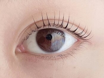 ユノ(Juno)の写真/《好印象な目元はナチュラル綺麗がマスト◎》目の形/瞼に合わせたロッド多数ご用意☆仕上がり＆持続力◎