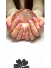 リリアーナ(Liliana)/埋め尽くしネイル♪