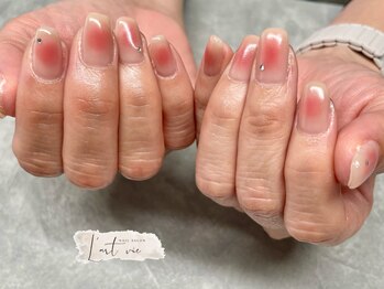 チークネイル×シンプルアート