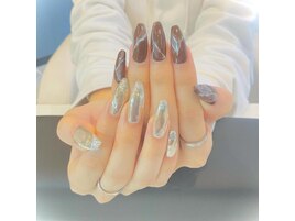 ニュアンスロングネイル