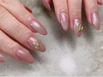 ネイルルームハッチ(nail room hatti)/