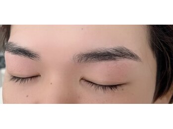 プペ(Pupe)/men’s eye brow