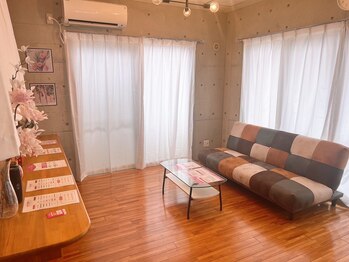 エクシアホワイトニング 沖縄宮里店/店内2