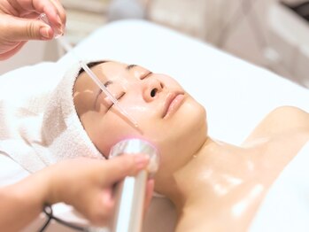 エープラス 心斎橋店(A+)/肌細胞の活性化と修復