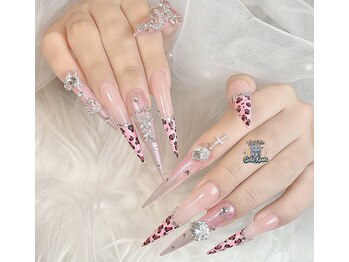 ゴテかわ(GOTE KAWA)/ヒョウネイル、フレンチネイル