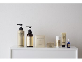 マヴィ くずは店(MavY.)/モナリ化粧品取り扱い