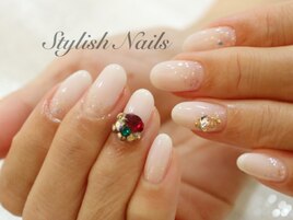 ホワイトグラデ＆ビジュー