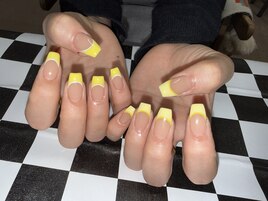 フレンチネイル