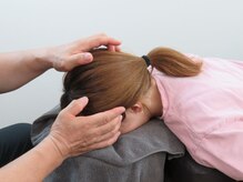 整体サロン プラスエル 東向島(Plus L)/頭蓋骨も調整します。