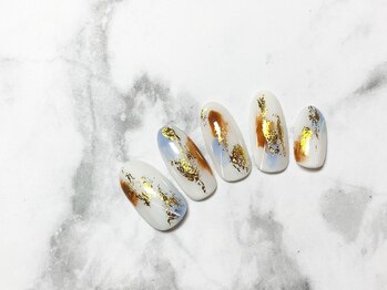 ネイルアンドアイラッシュサロン ミッタ(Mitta)/¥8700-