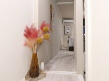 【中神駅南口より徒歩5分】落ち着いた雰囲気のサロンです♪