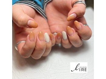 イーレ(IRE)/コーラルとアイボリー