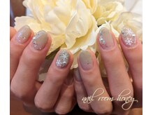 ハニー(honey)/グレージュ&雪の結晶