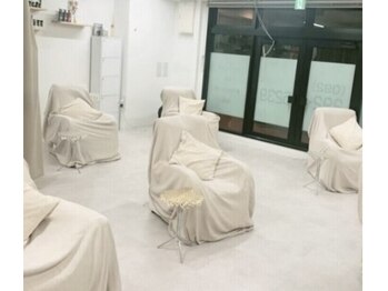 エストアール 博多口店(est-r.)/店内の雰囲気♪＃博多アイサロン