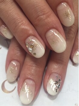 クリスタルネイル ボンベルタ橘店(CRYSTAL NAIL)/グラデーションネイル