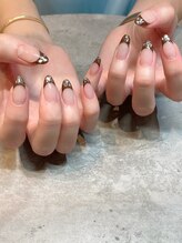 エム(em)/カラーフレンチ