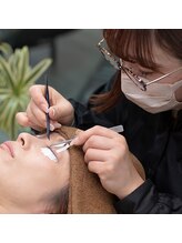 アイリー(i’rry)&nbsp;スタッフ 梨沙