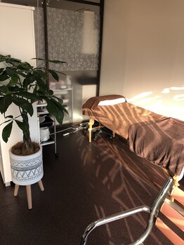 アンジュ 船橋店/まつ毛ブース