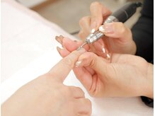 ティアラリュクス 東林間店(Tiara Luxe)/【3】甘皮ケア