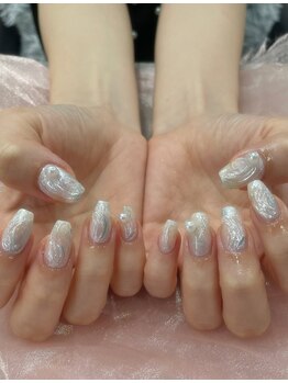 ロミー(Rommy)/ニュアンスパールネイル