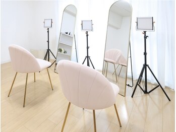 ルミエクラ(Lumiecla)/サロン風景