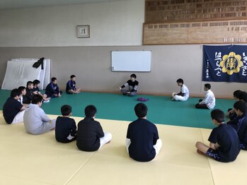 小顔矯正整体サロン イクサス(IxAS)/セミナー活動!!